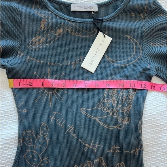 Daydreamer Western Long Sleeve NWT Thermal Crop - Picture 10 of 16